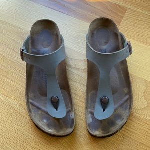 Birkenstock Gizeh sandals, Mocha, size 39, US women’s size 9/men’s size 7, EUC
